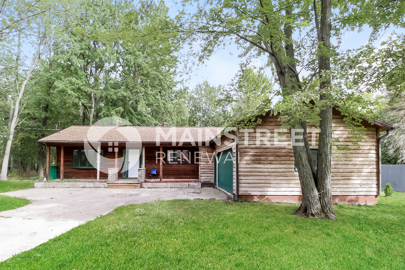 727 SHEFFIELD RD SHEFFIELD LAKE, OH 44054